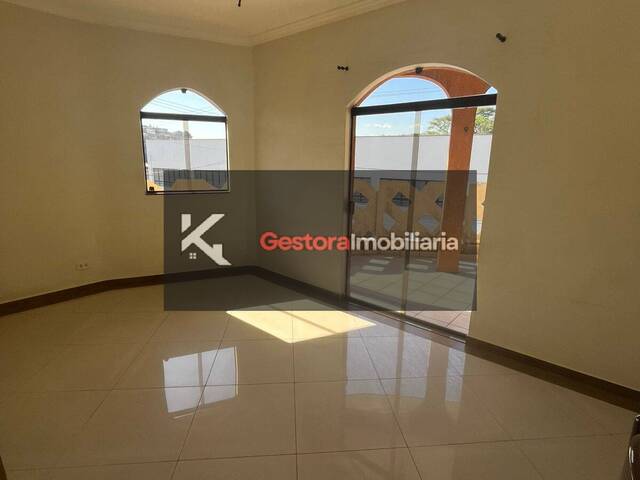 #108 - Casa para Venda em Mauá - SP - 2